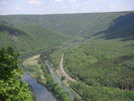 La Meuse en aval des Dames de Meuse