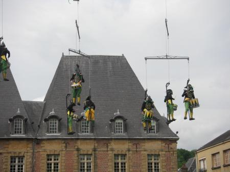 Tambours dans le ciel de Charleville