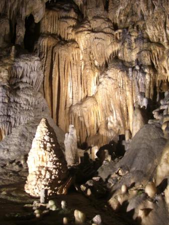 Grotte de Han