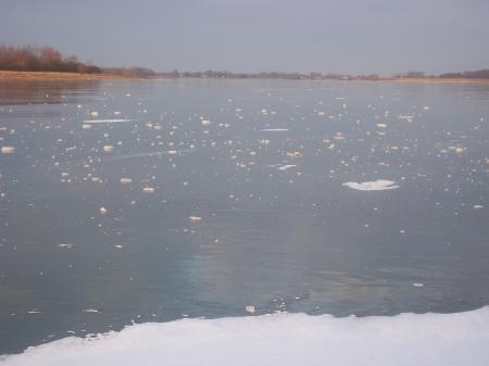Lac du temple gelé