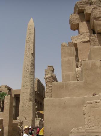 Obélisque d'Hapshetsout à Karnak