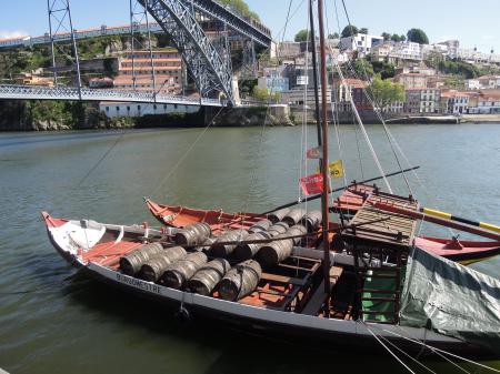 Bayeaux à fonds plat qui ramenaient le Porto