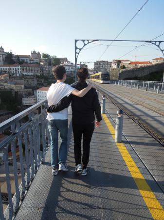 Catherine et Vincent sur le Ponte Dom Luiz I