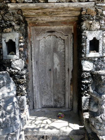 vieille porte à Sanur