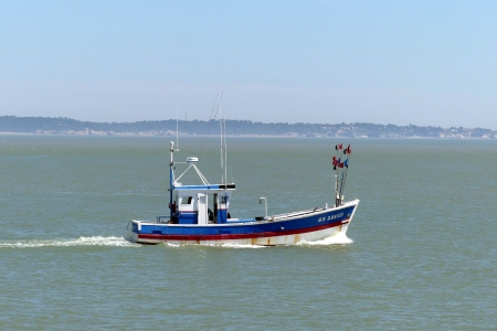 bateau de pêche au retour au Verdon