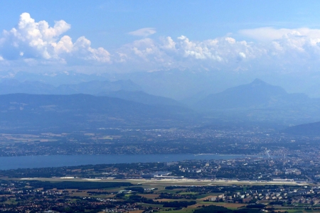Vue sur le lac Léman et Genève