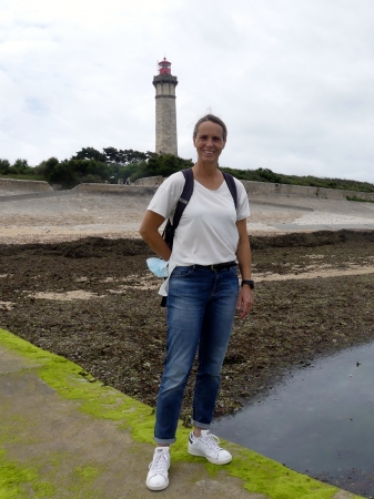 Devant le phare des Baleines