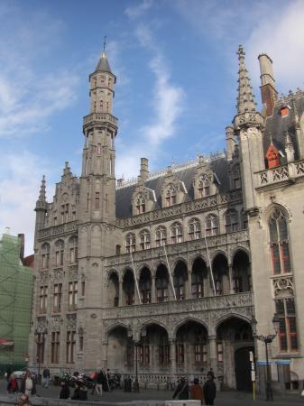 Hôtel de ville à Bruges